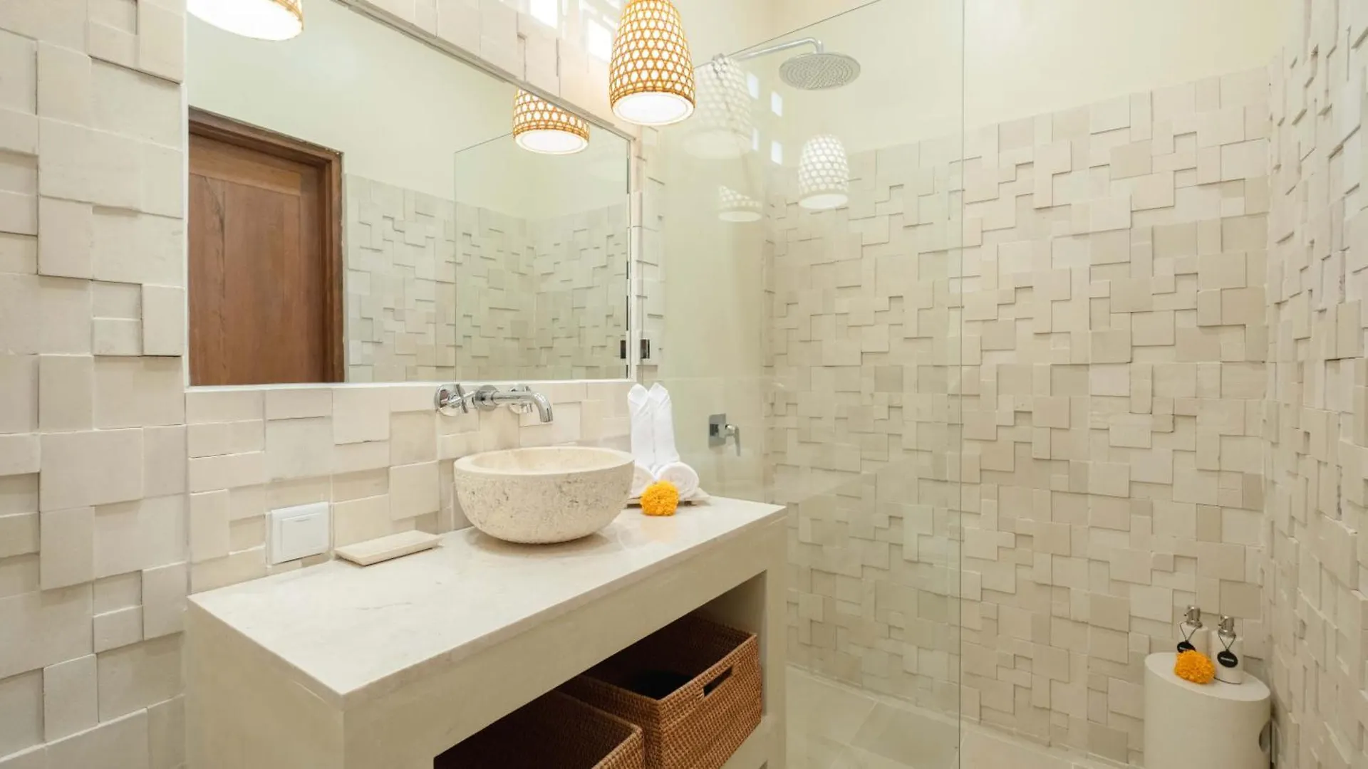 Alarte Estate By Villa Finder Seminyak