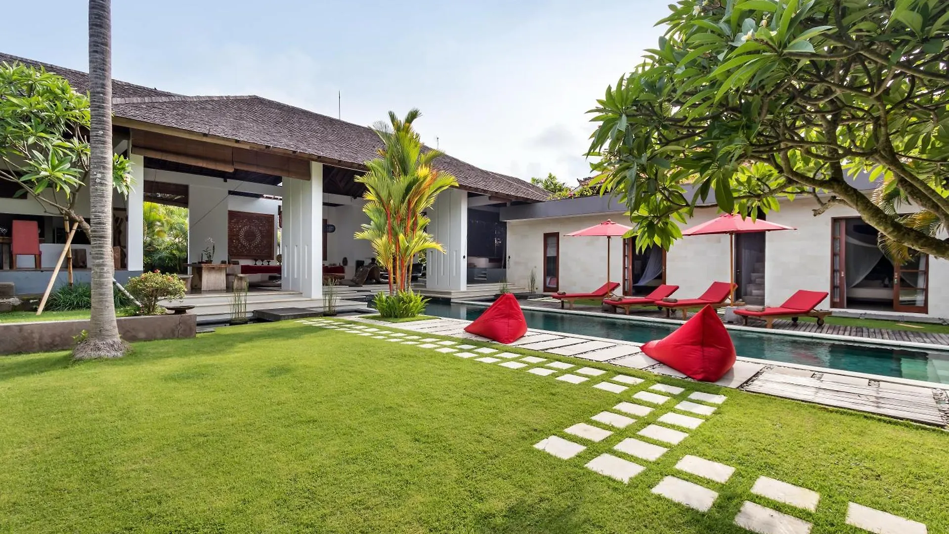 Alarte Estate By Villa Finder Seminyak  Seminyak (Bali)