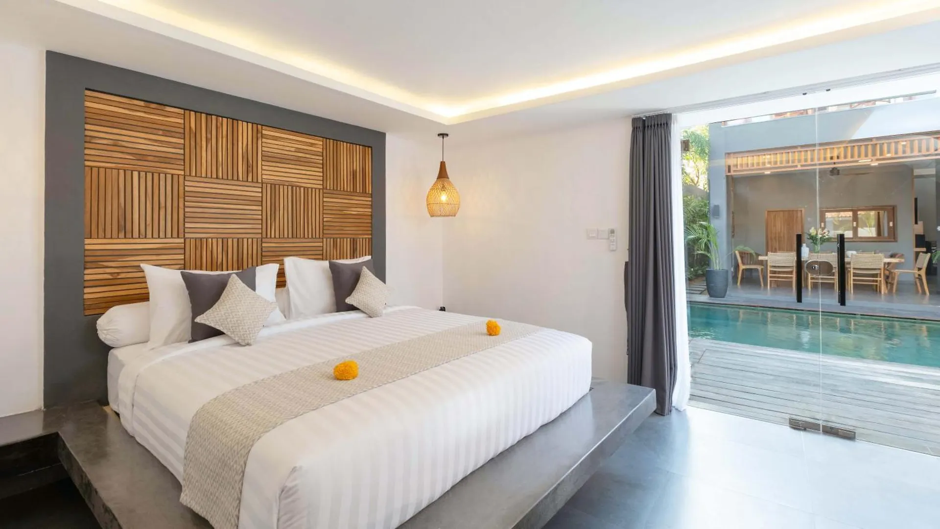 Alarte Estate By Villa Finder Seminyak   Seminyak (Bali)