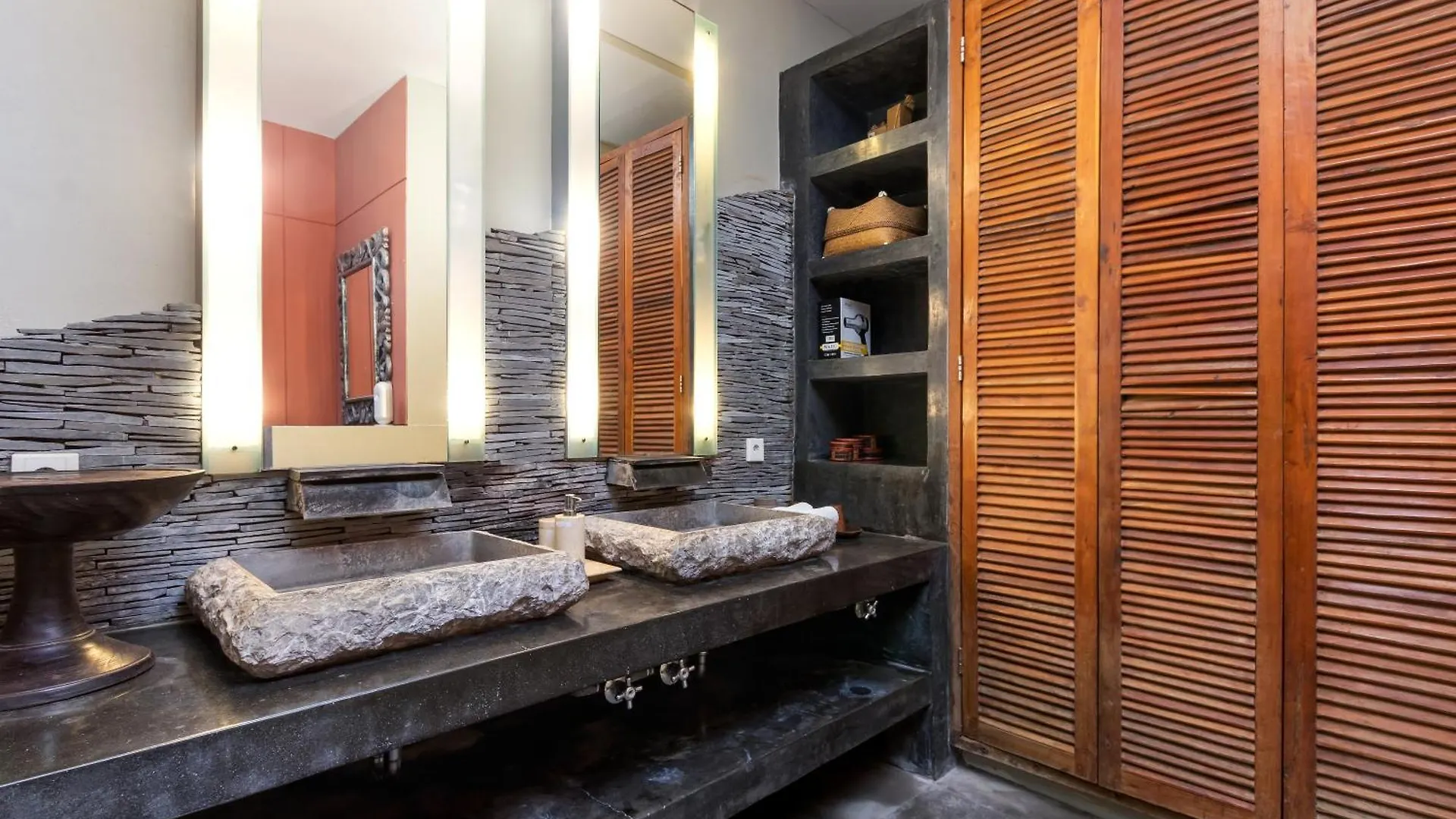 Alarte Estate By Villa Finder Seminyak