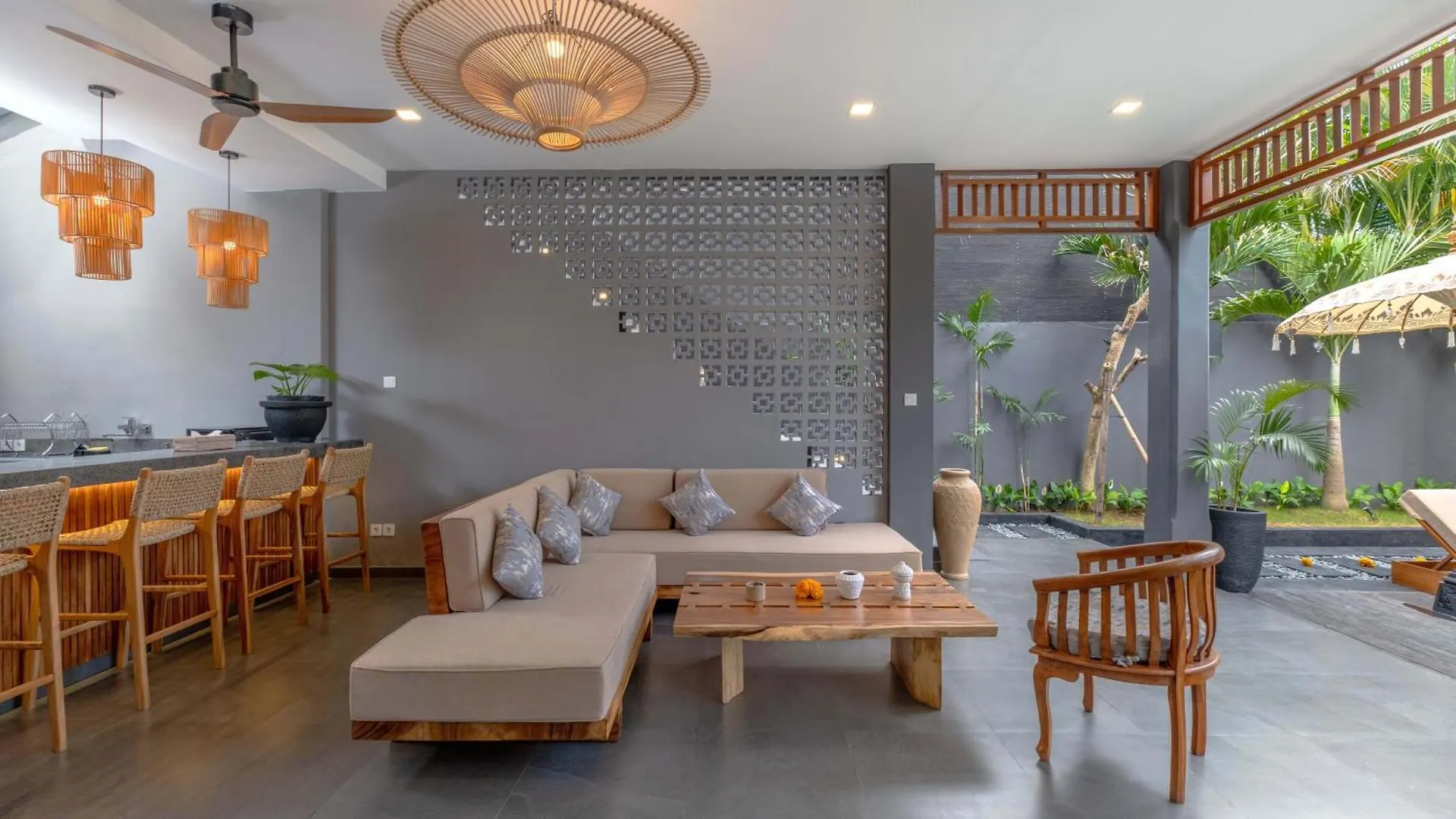 Alarte Estate By Villa Finder Seminyak   Seminyak (Bali)