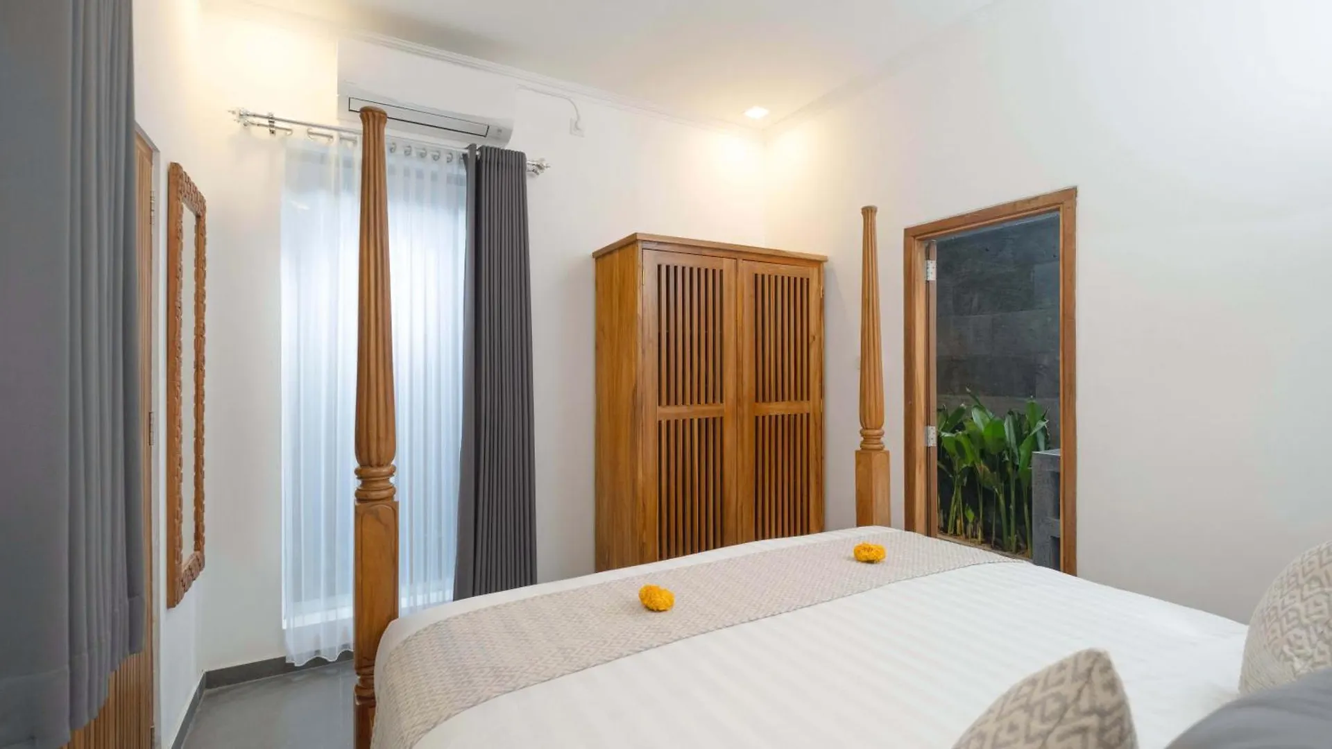Alarte Estate By Villa Finder Seminyak
