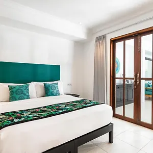 Villa Merah, Seminyak