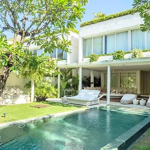 Villa Eden The At The Sea, Seminyak